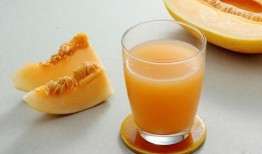 吃哈密瓜丰胸吗,哈密瓜真的能丰胸吗？营养专家为你解答