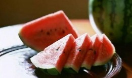 扒皮瓜如何切片吃,轻松解锁美味新境界