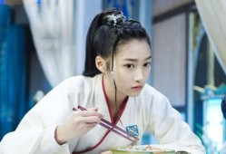 古装美女吃瓜视频,穿越时空的美食风情