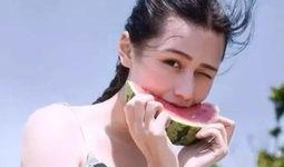 吃瓜女头像真人,吃瓜女头像背后的真人生