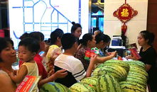 吃瓜群众真实现场,吃瓜群众的真实观感与幕后故事