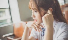 广东校花吃瓜,校园风云再起，瓜田李下引热议”