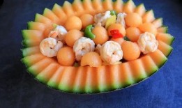 大虾和哈密瓜一起吃吗,营养美味两不误