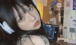 吃瓜女头像真人,吃瓜女头像背后的真人生